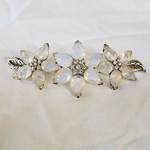 Monet White Flower Rhinestone Silver Pin Brooch